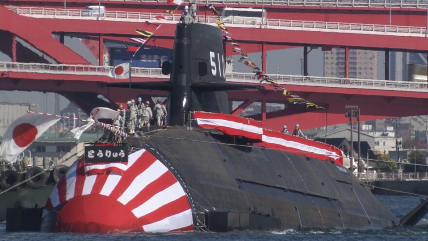 リチウムイオン電池搭載 川崎重工で新潜水艦の進水式